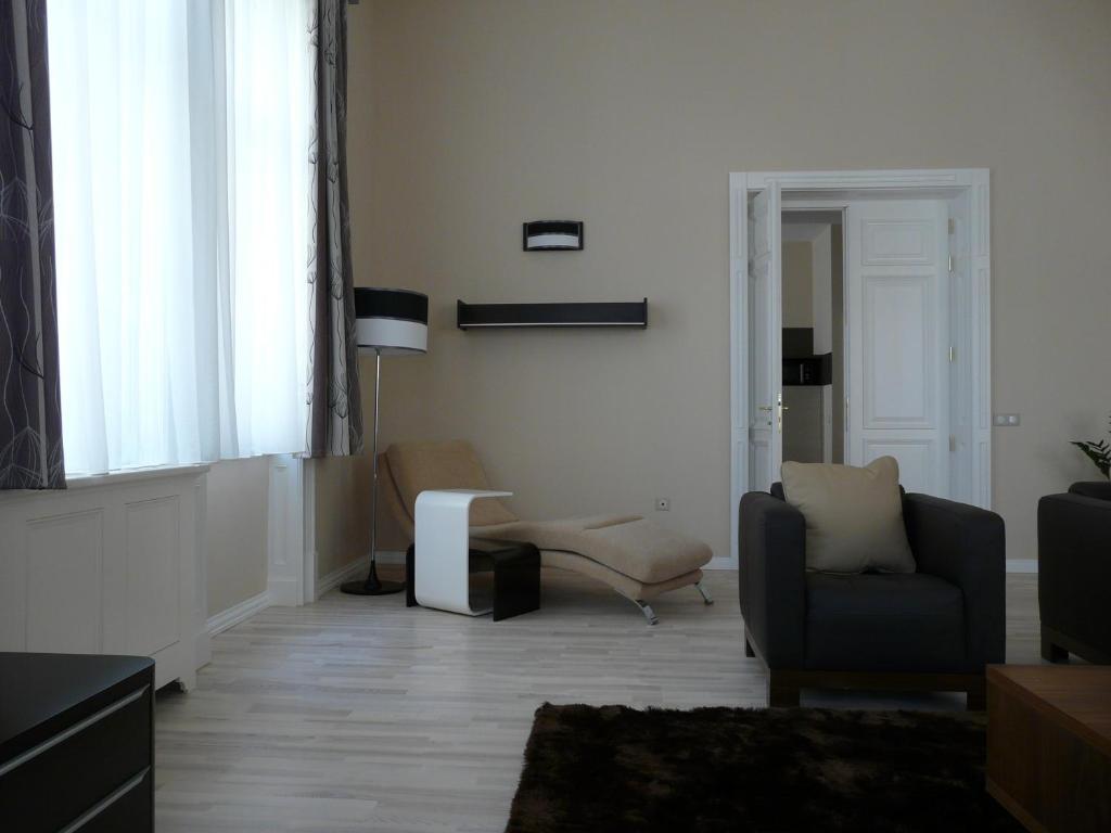 Soleil Apartman Szeged Værelse billede