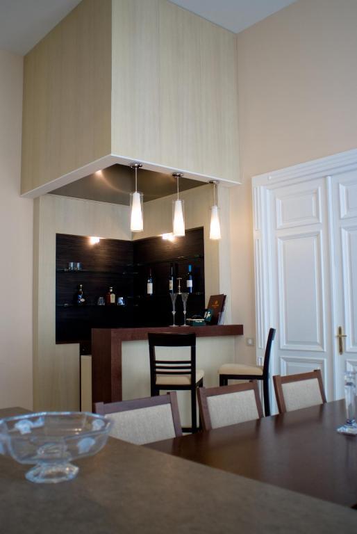 Soleil Apartman Szeged Værelse billede